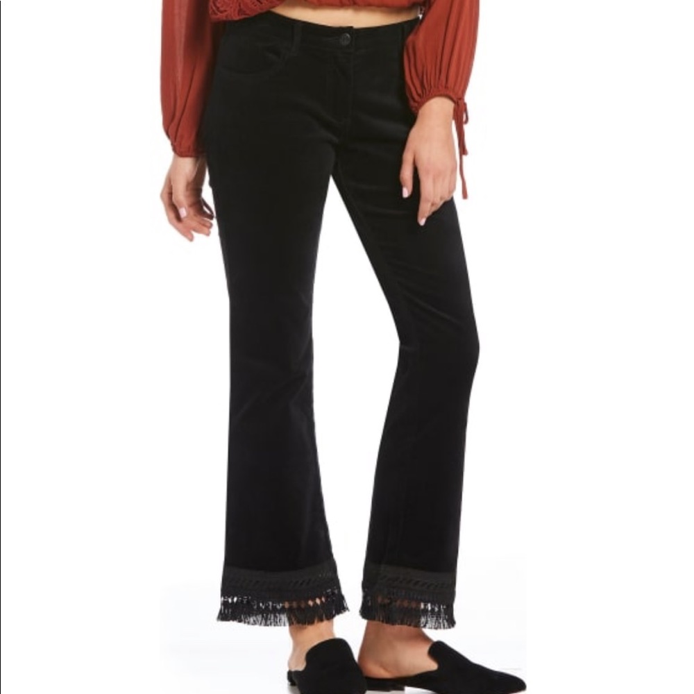 NWT Chelsea & Violet Black Velvet Fringe Crop Pant Mid Rise